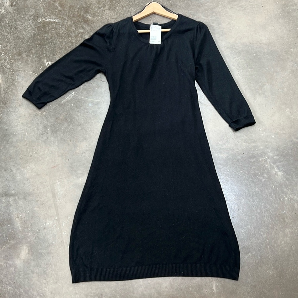 H&M Black Long Sleeve Knit LBD Dress belted